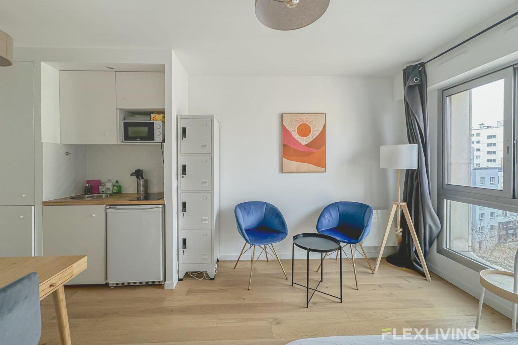 Apartment Flexliving - - Versailles